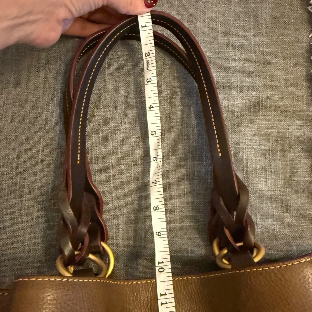 Dooney Bourke‎ Florentine Leather Handbag Large Zip Barlow Chestnut Bag Hobo